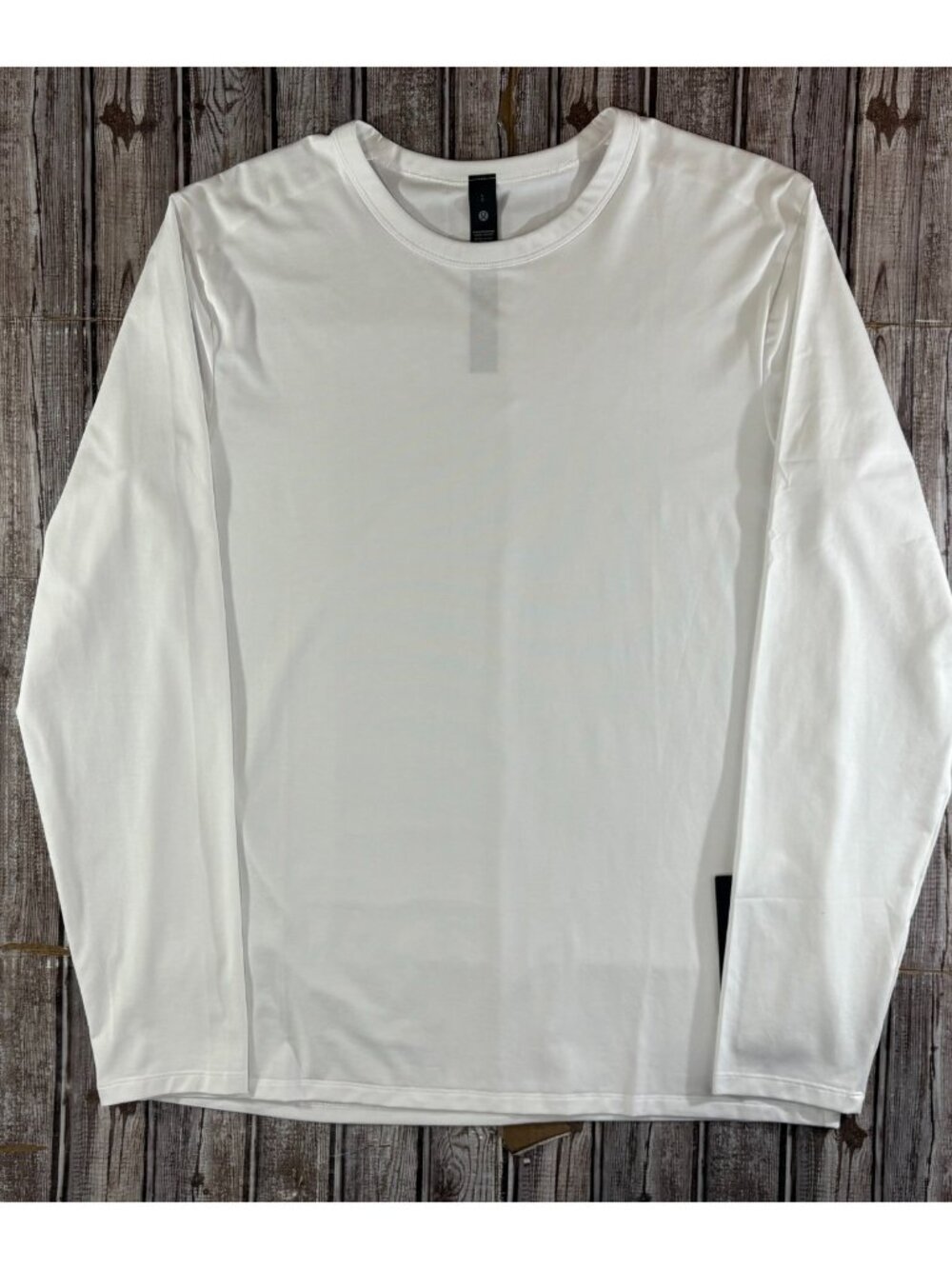 Lululemon The Fundamental Long Sleeve Tee Size L color white NWT $68